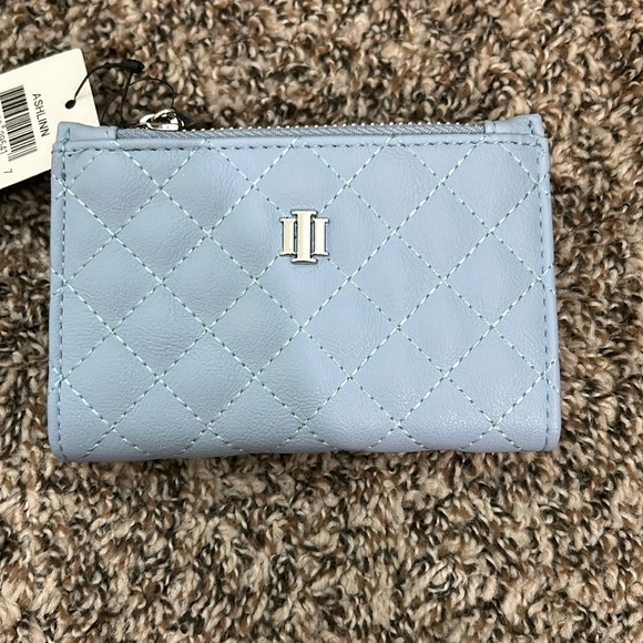 🩵NWT INC QUILTED STYLE WALLET - Picture 1 of 6